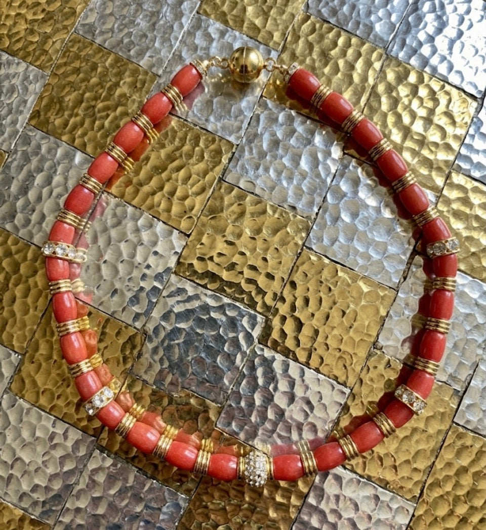 Collier Coraillus